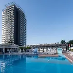 Хотел Burgas 4*