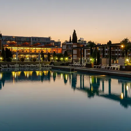 Burgas Отель 4*